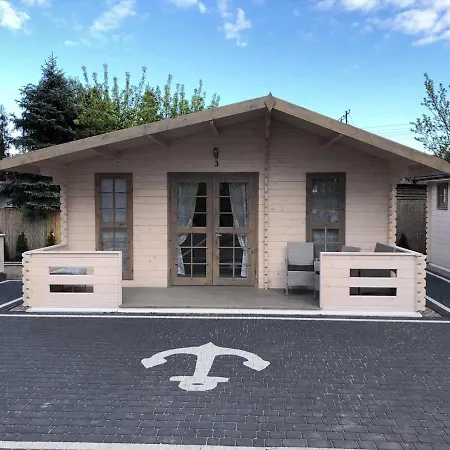 Lodge W Charzy Pod Kotwica - *