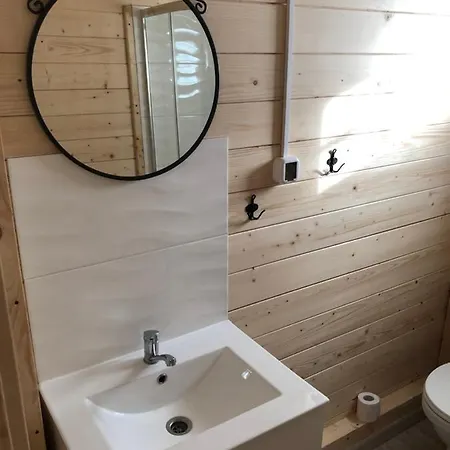 W Charzy Pod Kotwica - Lodge Charzykowy