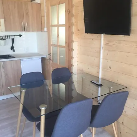 W Charzy Pod Kotwica - *