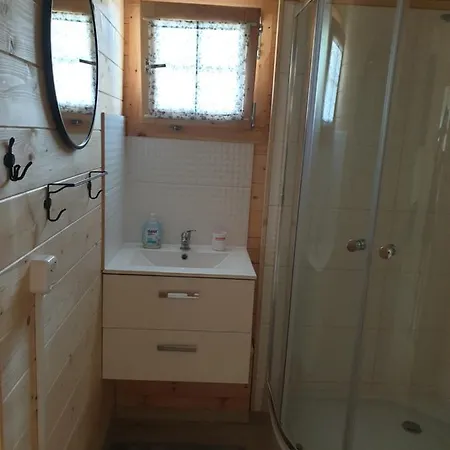 W Charzy Pod Kotwica - Charzykowy