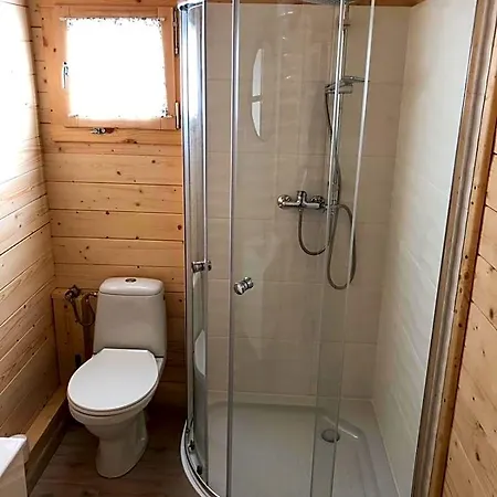W Charzy Pod Kotwica - *