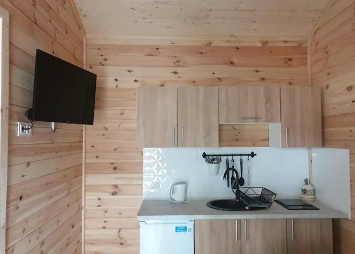 Jaktstuga W Charzy Pod Kotwica - *