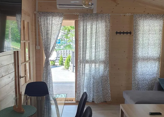 W Charzy Pod Kotwica - بيت خشبي *