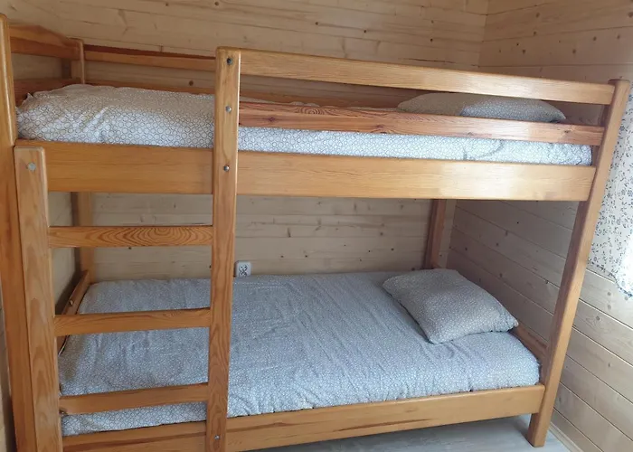 W Charzy Pod Kotwica - Jaktstuga Charzykowy